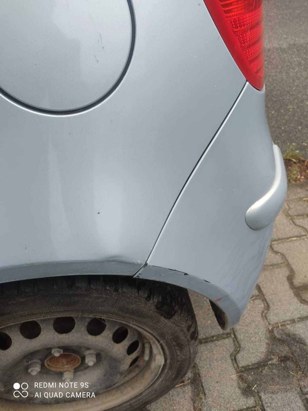 Mitsubishi colt 1.1 rok 2005
