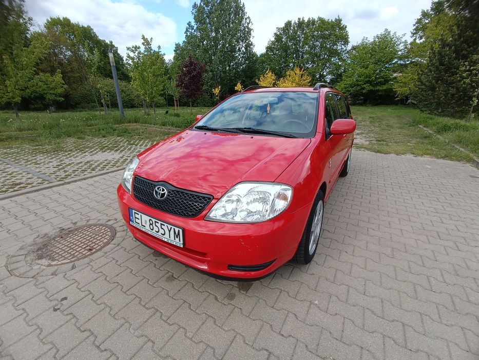 Corolla, 1,4 VVTI kombii, klimatyzacja, felgi 16'', 2 komplety opon.