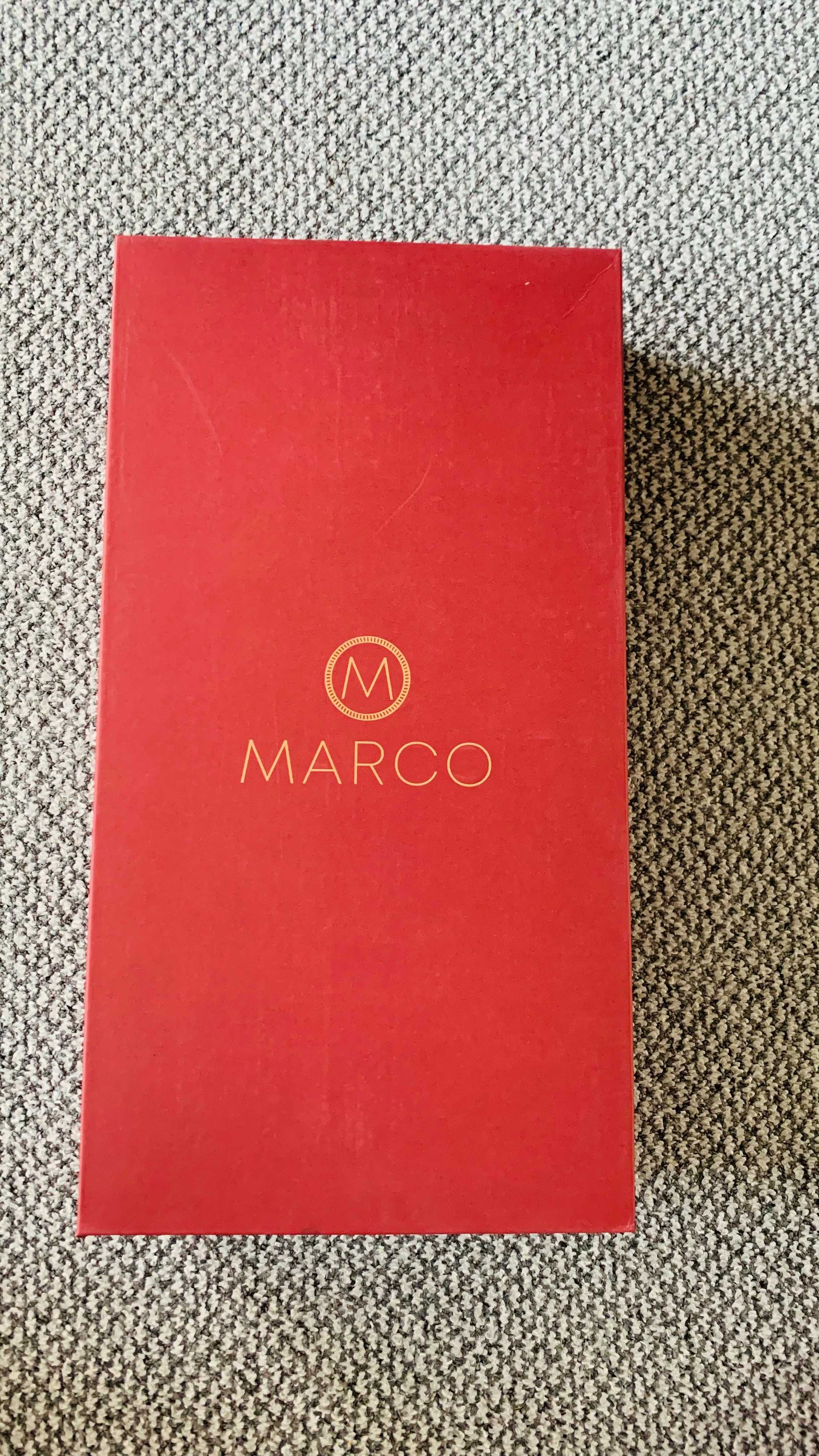 Kozaki na obcasie z szerszą cholewką Marco Shoes x Radzka