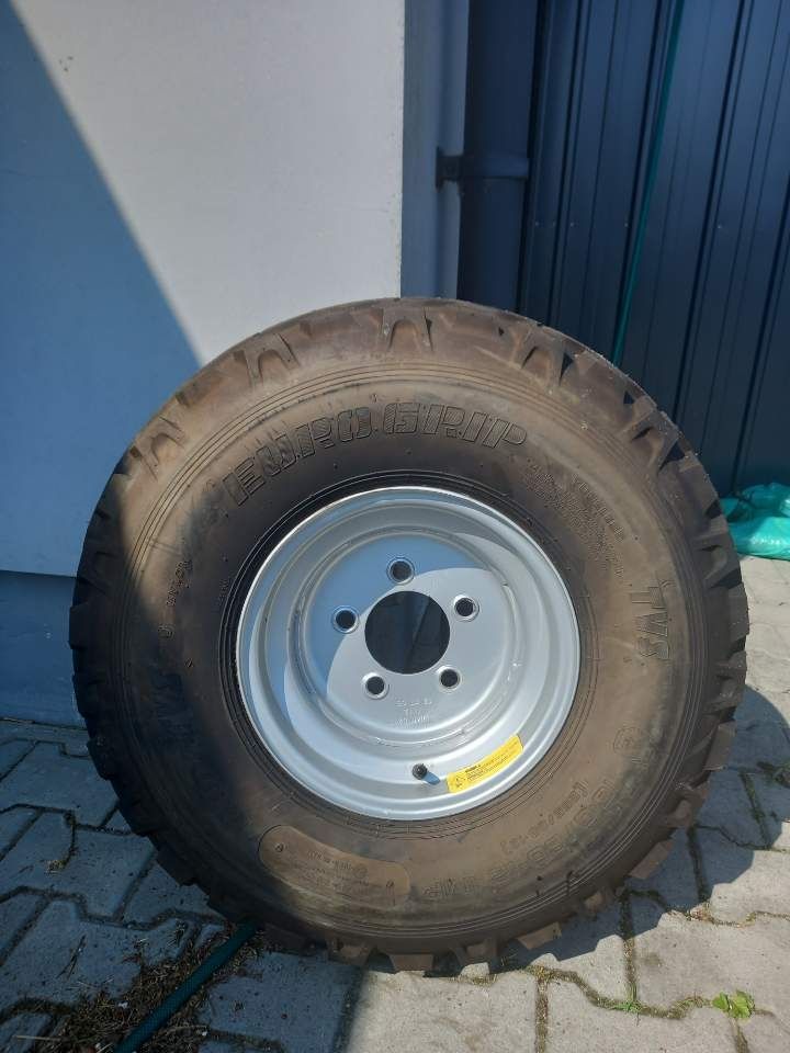 Komplet opon nowe z felgami 255/80-12  10.0/80-12