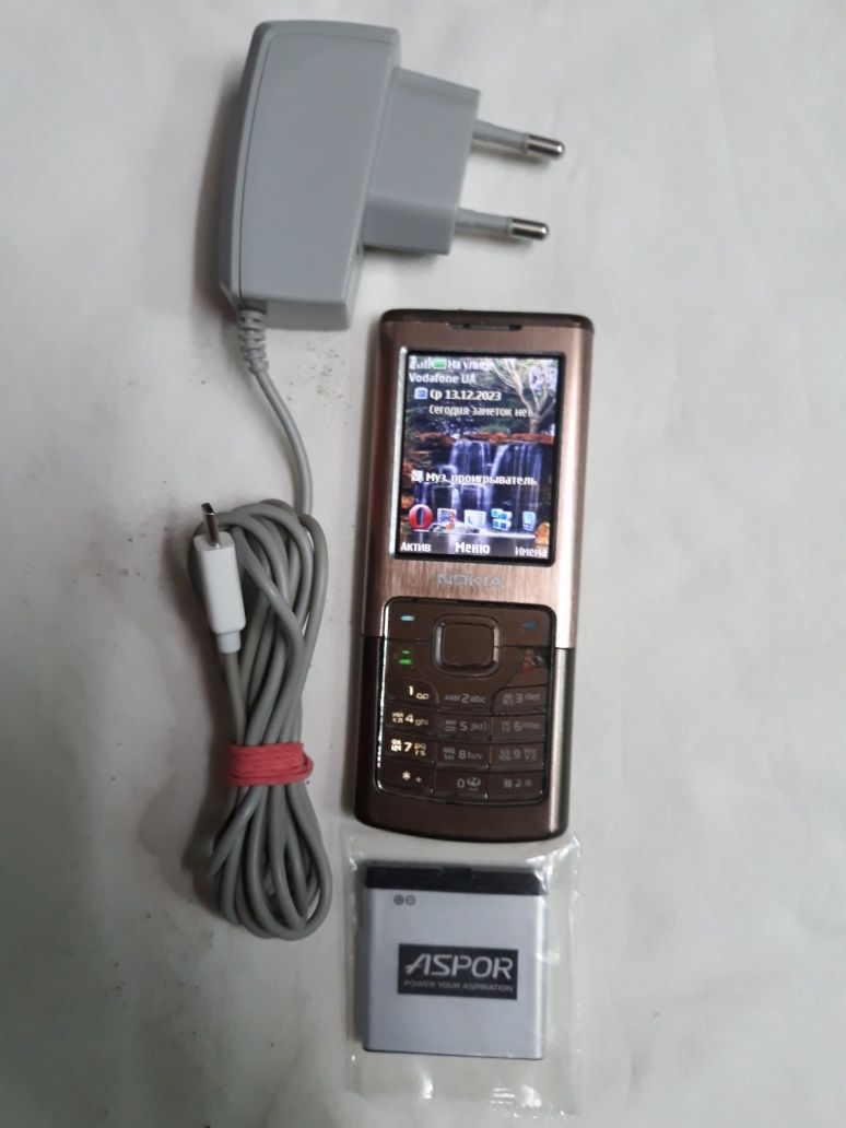 NOKIA 6500C 2аккумулятора 3G интернет