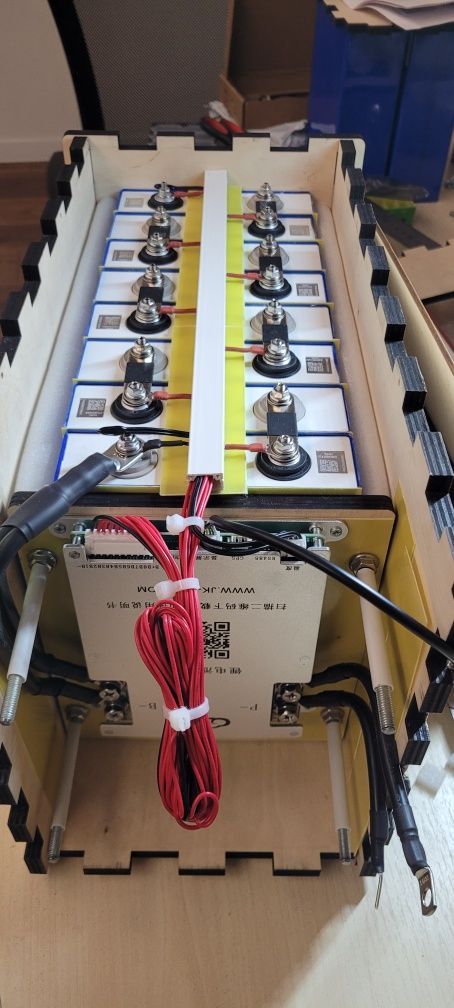 Аккумулятор 24v 110Ah (2816вт)LiFePo4