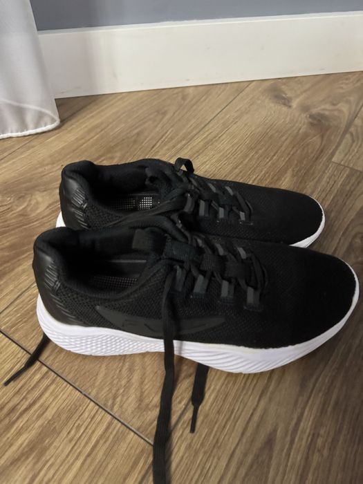 Кросівки чоловічі fild