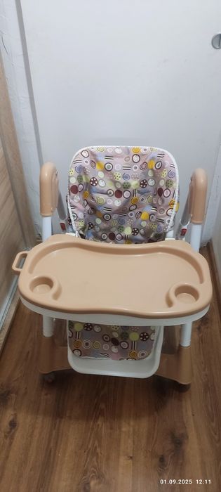 Fotelik do karmienia