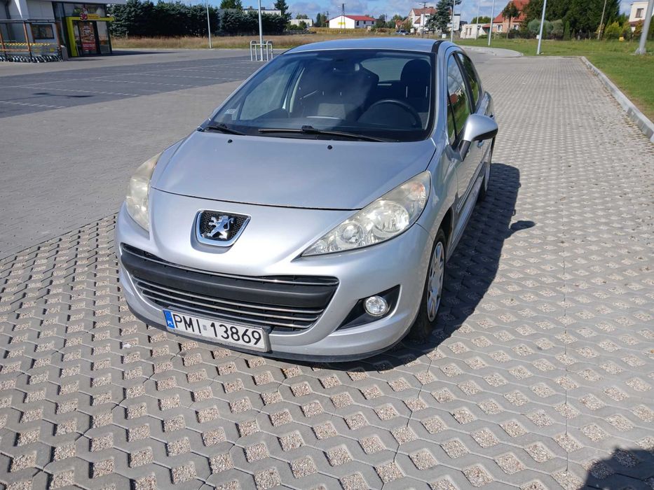 Sprzedam Peugeot 207 1.6HDI 90KM