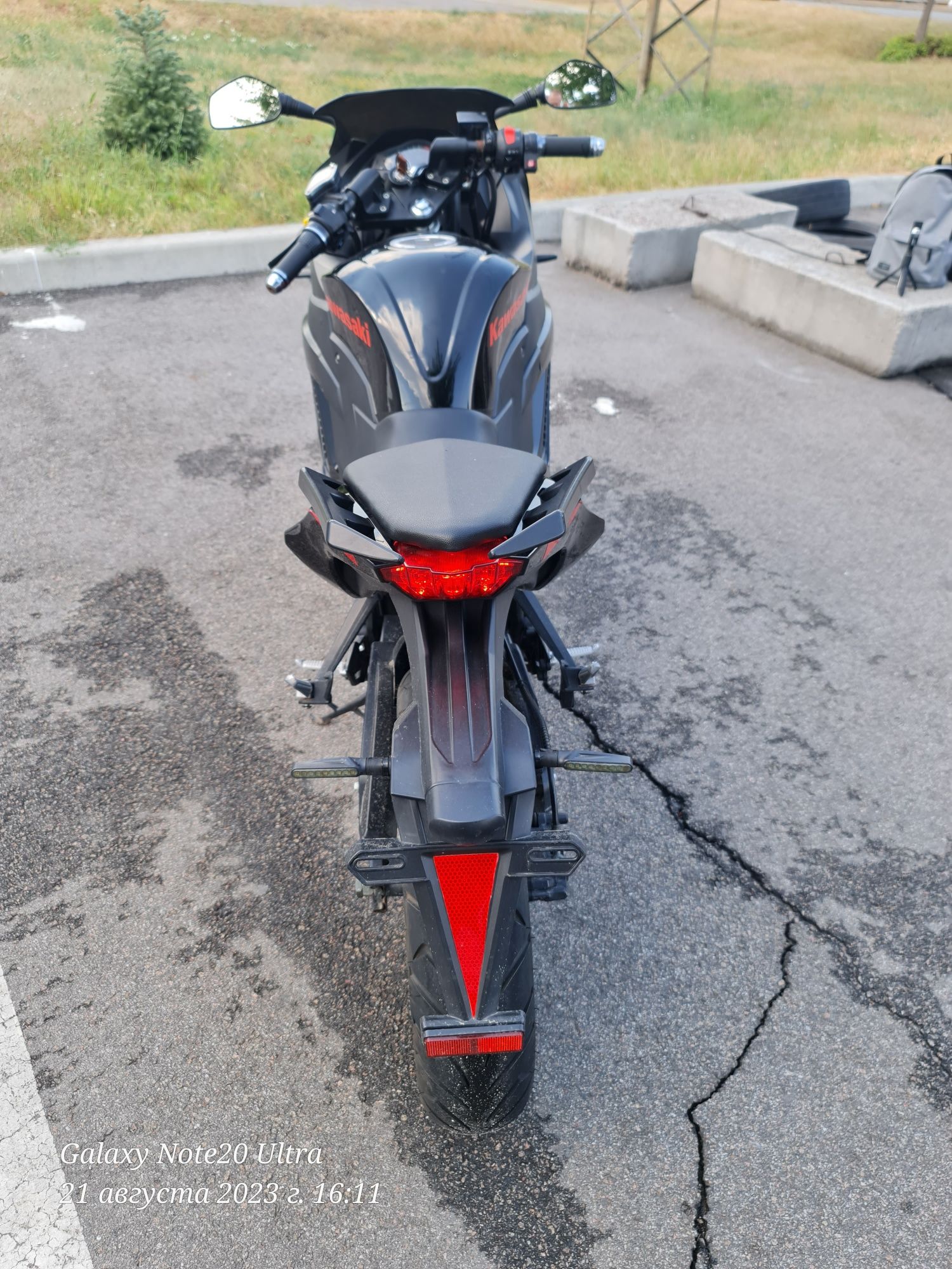 Электромотоцикл Kawasaki