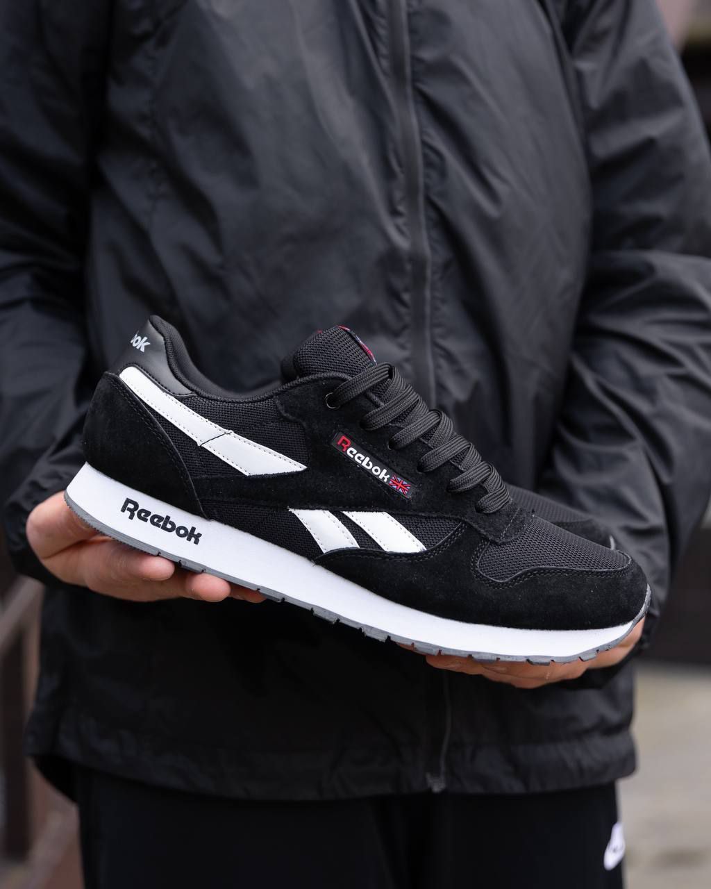 Reebok Classic Leather Black White (натуральна замша)