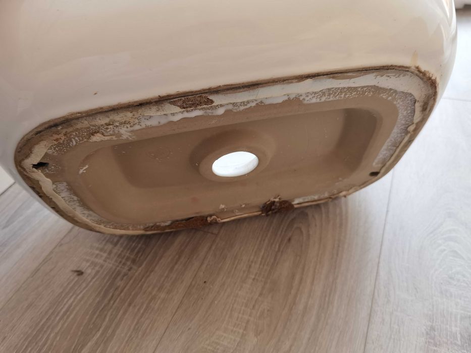 Umywalka nablatowa biała ceramiczna prostokątna owalna