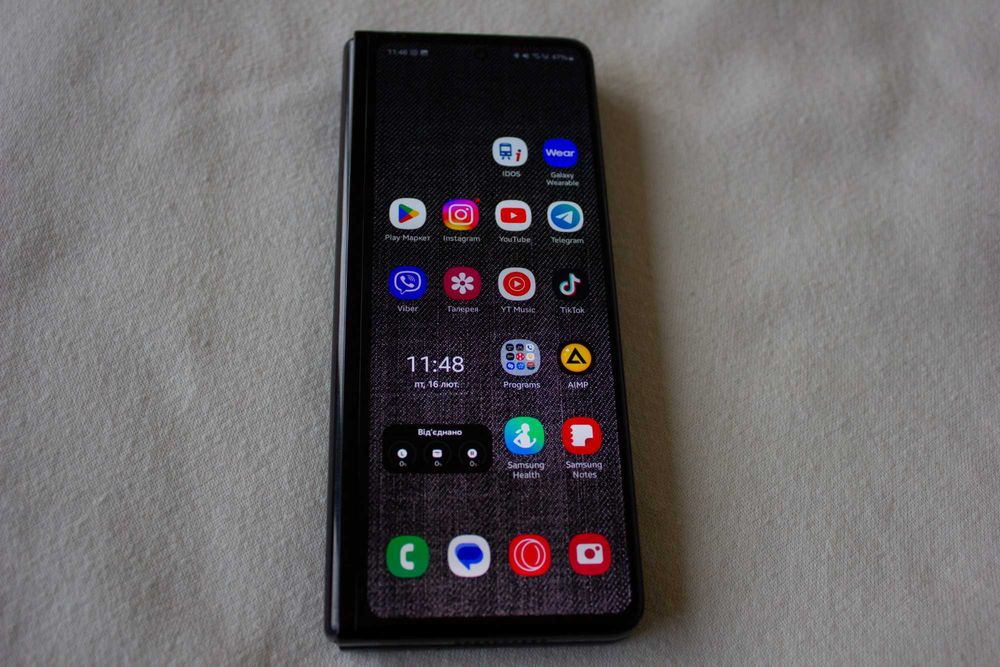 Samsung Fold 3 512 gb