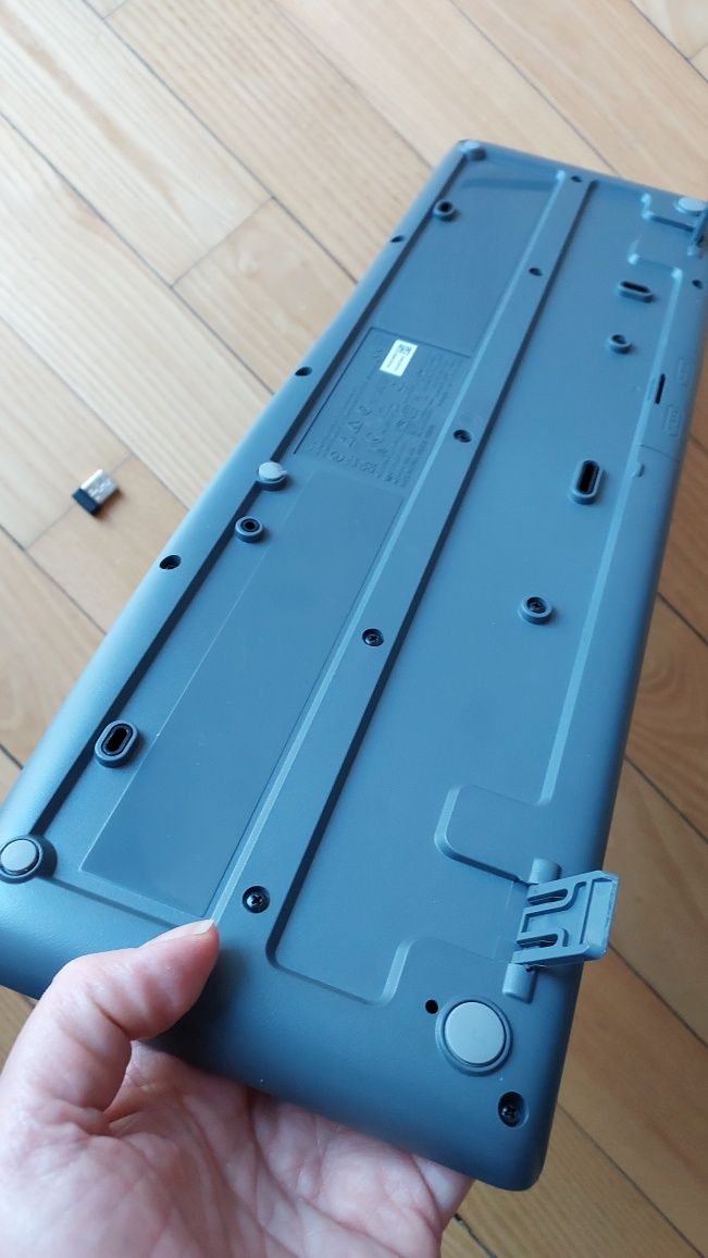 Zestaw bezprzewodowy klawiatura i mysz Logitech K270