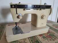 Máquina de costura Singer