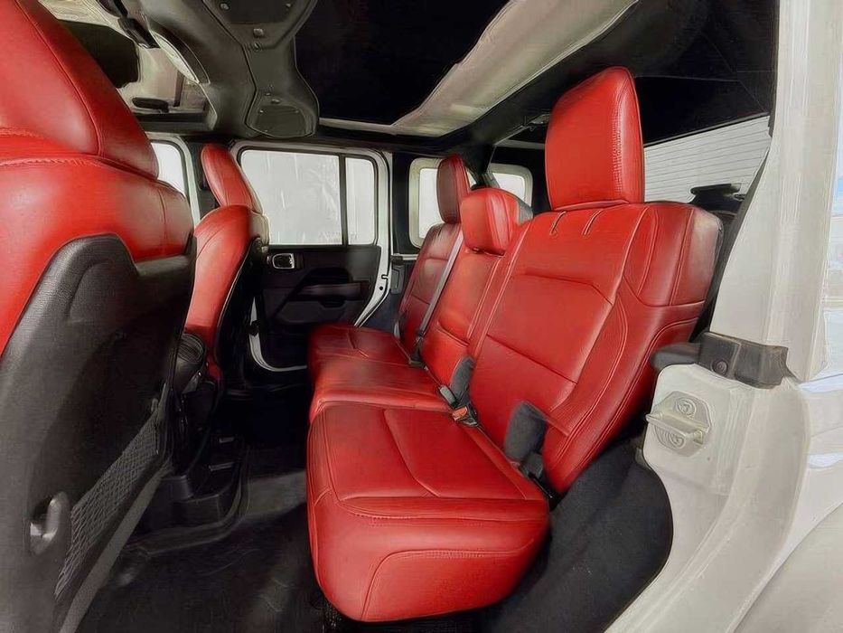 Jeep Wrangler      2024