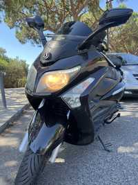 Vendo moto sym125