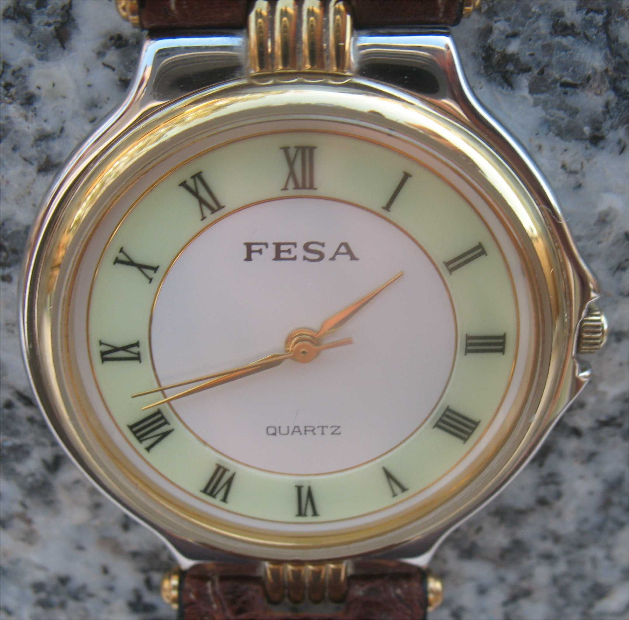 Relógio Vintage Fesa - Quartz c/mostrador luminescente (Movimento ETA)