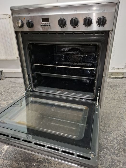 Єлектроплита SMEG