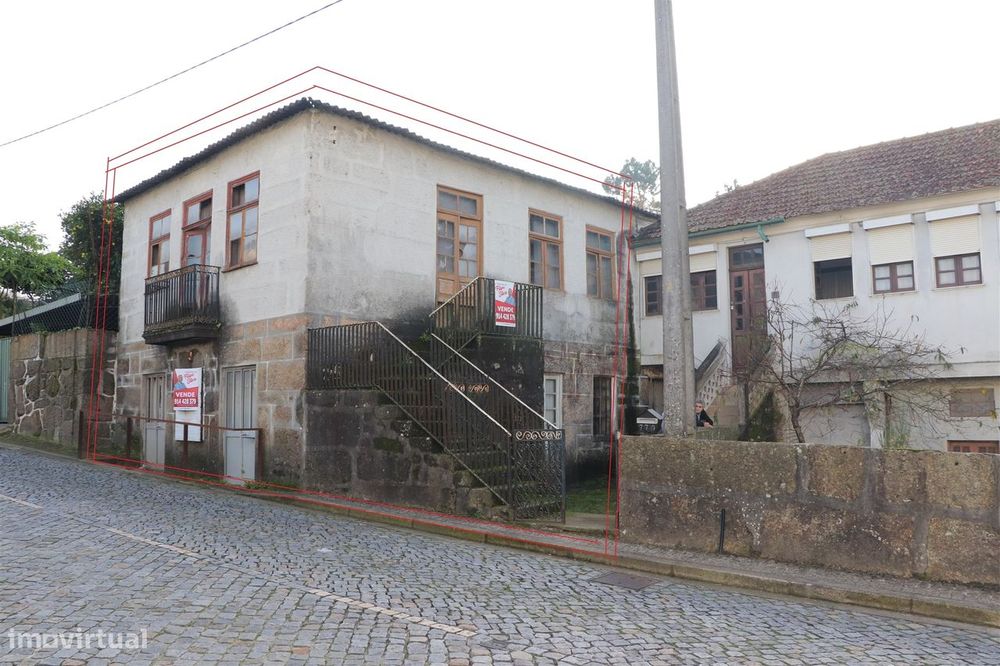 Moradia para Restaurar T3+3 Venda em Campo (São Martinho), São Salvado