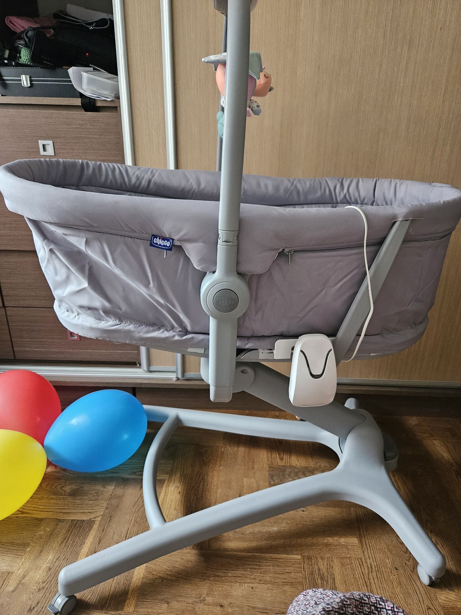 Nowe łóżeczko chicco baby hug 4w1 plus gratis