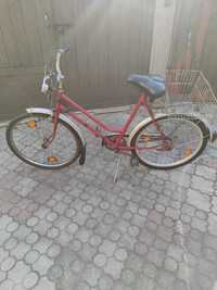 Damski czerwony rower