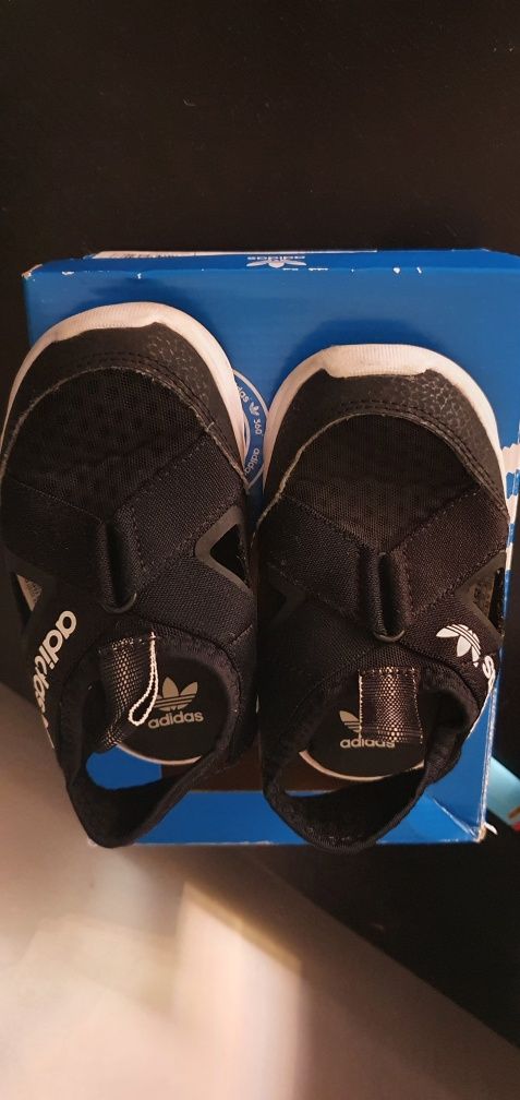 Crocs havaianas sandálias