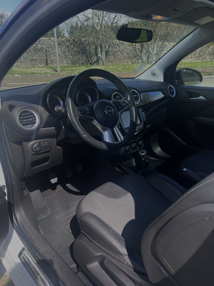 Opel Adam 1.2 Glam (com sistema a gás)