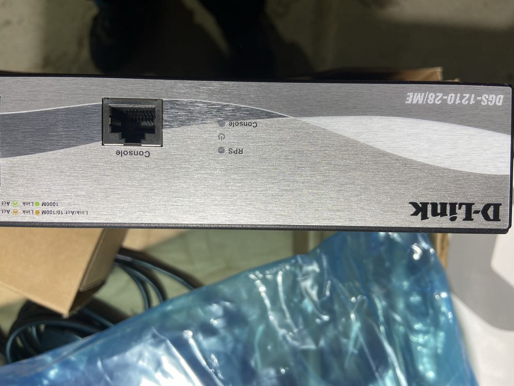 Комутатор мережевий D-Link DGS-1210-28