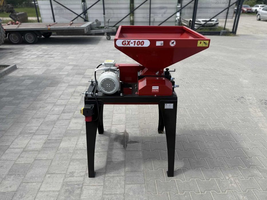 Zgniatacz Gniotownik do ziarna zboża kukurydzy grochu śrutownik Młyn