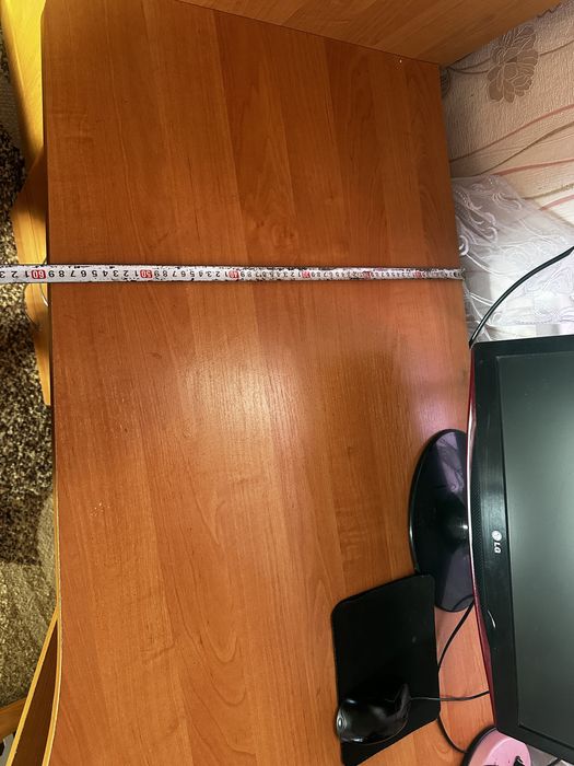 Копʼютерний стіл