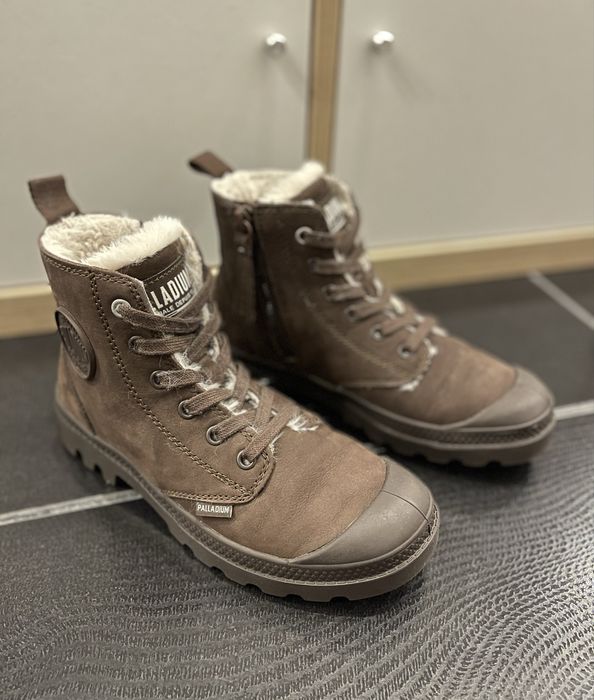 Botas Palladium com pelo