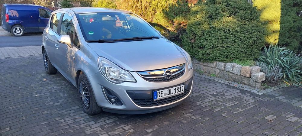 Opel Corsa 1.3 CDTI ENJOY 95KM Niski Przebieg Bogate Wyposażenie