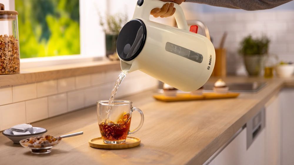 Czajnik Bosch MyMoment 1.7l, Beżowy TWK1M127