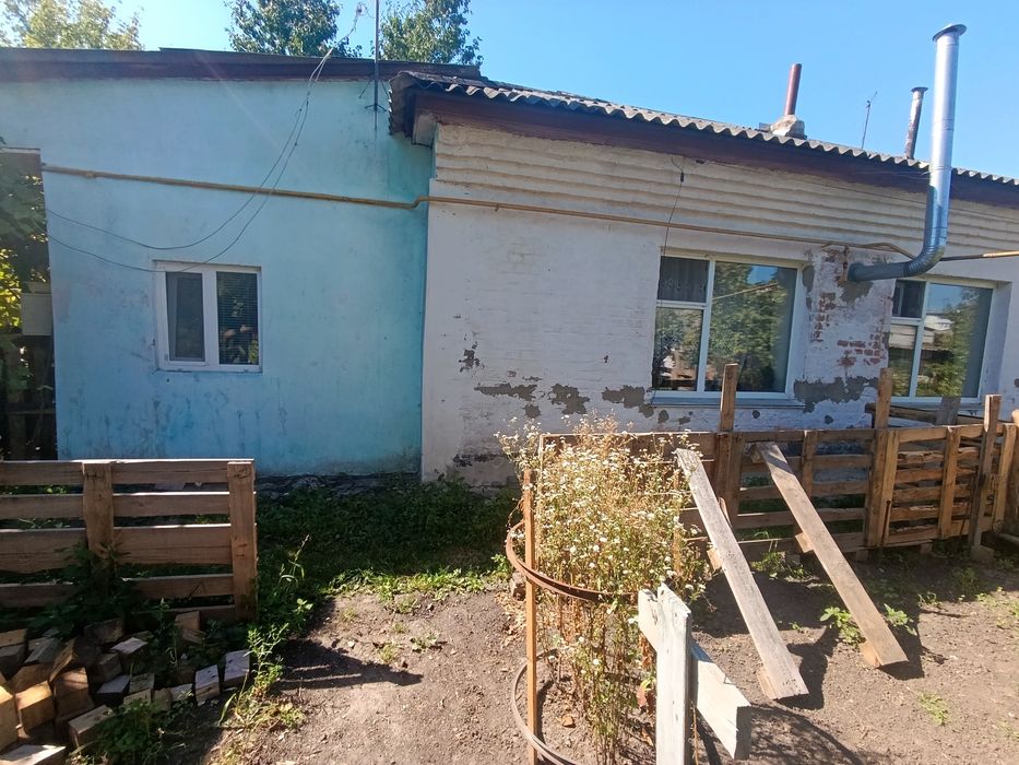 Півбудинку по вул.Метерологічна