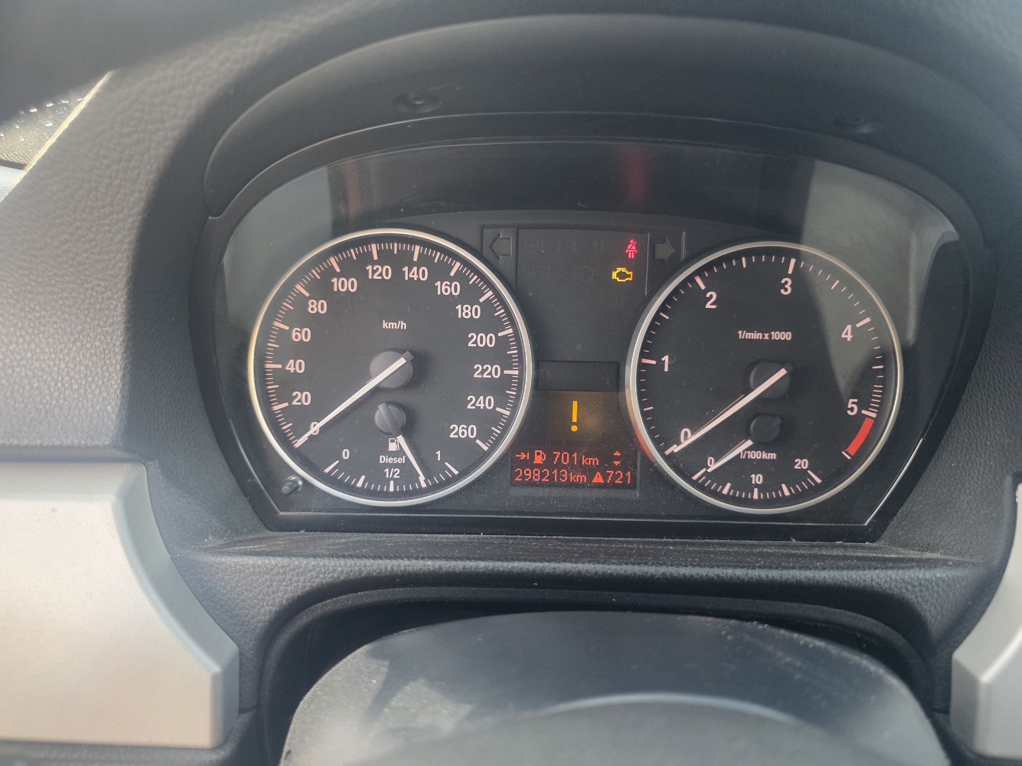 BMW E90 320d 2010r -  220K. CHIP