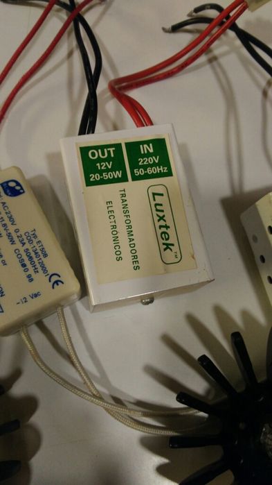 Transformadores 220wott para 12 voltes