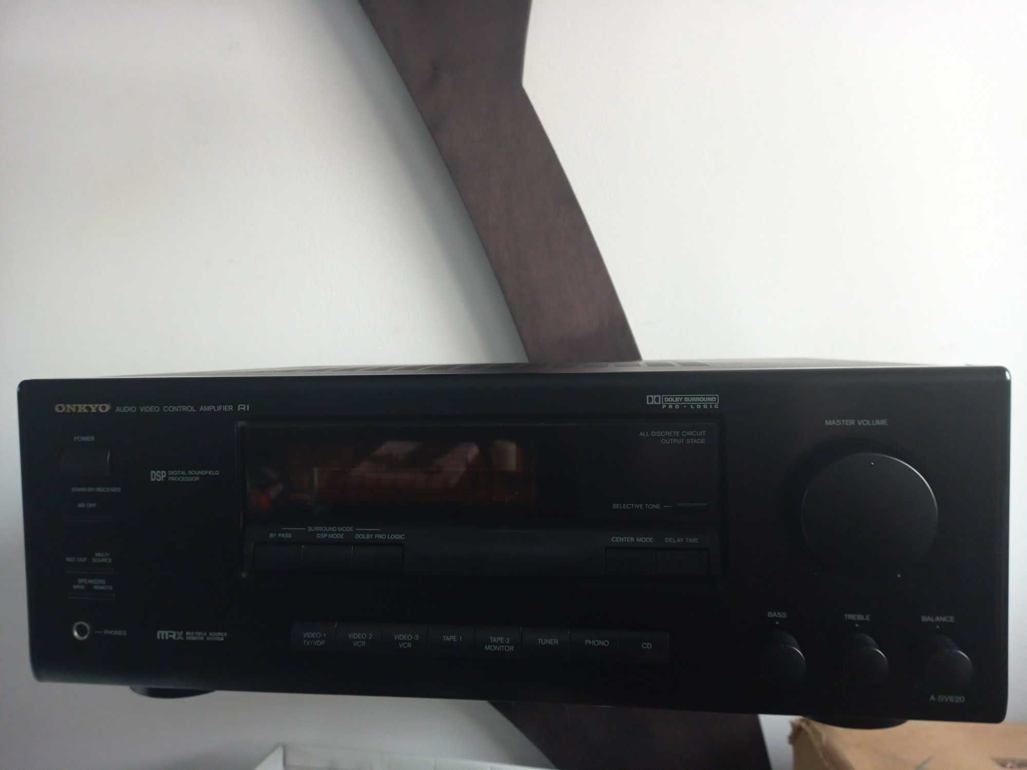 Amplituner wzmacniacz ONKYO A-SV620  prawie nowy.