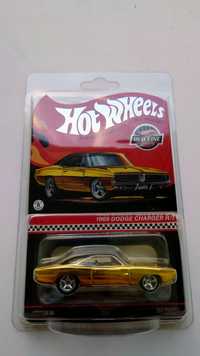 Hot Wheels RLC 1969 Dodge Charger R/T żółty/złoty