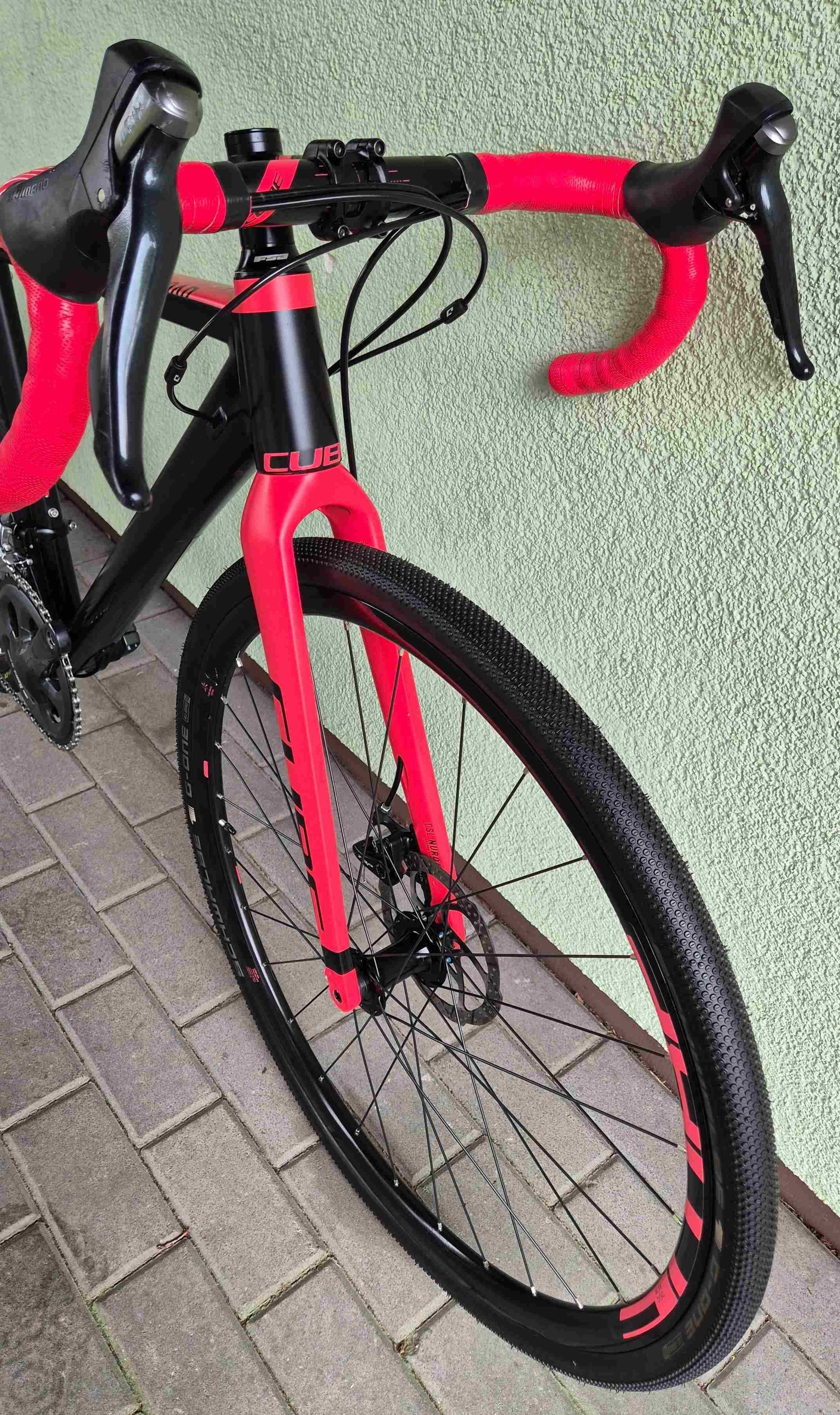CUBE NUROAD TIAGRA 2x10 gravel  sztywne osie r50