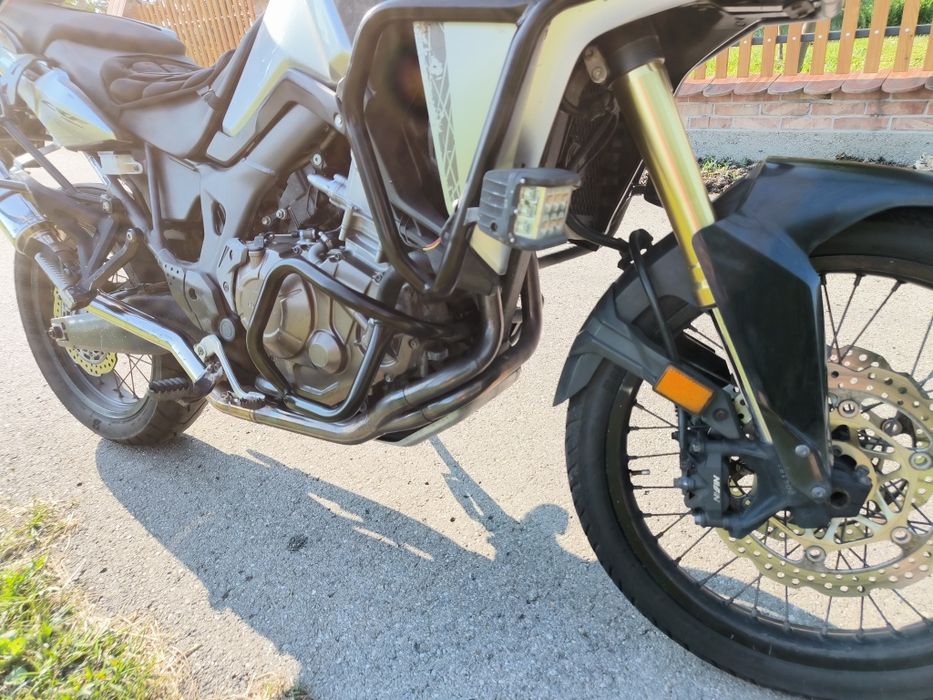 Honda CRF1000 Afryka Twin, manual