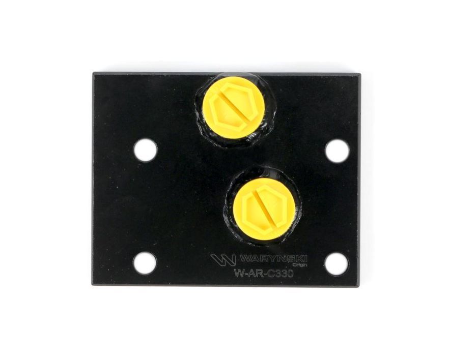 Adapter zewnętrznego rozdzielacza w ciągniku rolniczym Ursus C-330