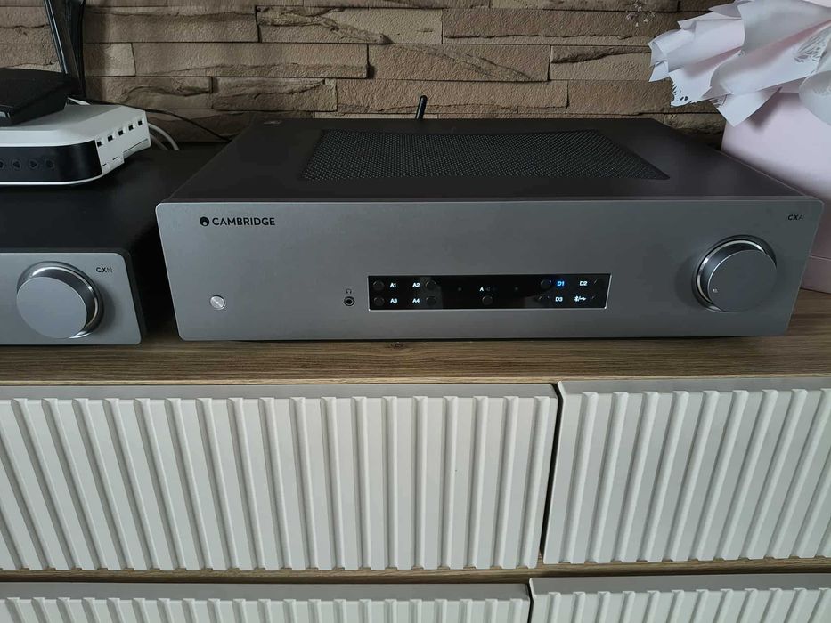 Cambridge Audio CXA81 MKII praktycznie nowy . Zakupiony 06.2025