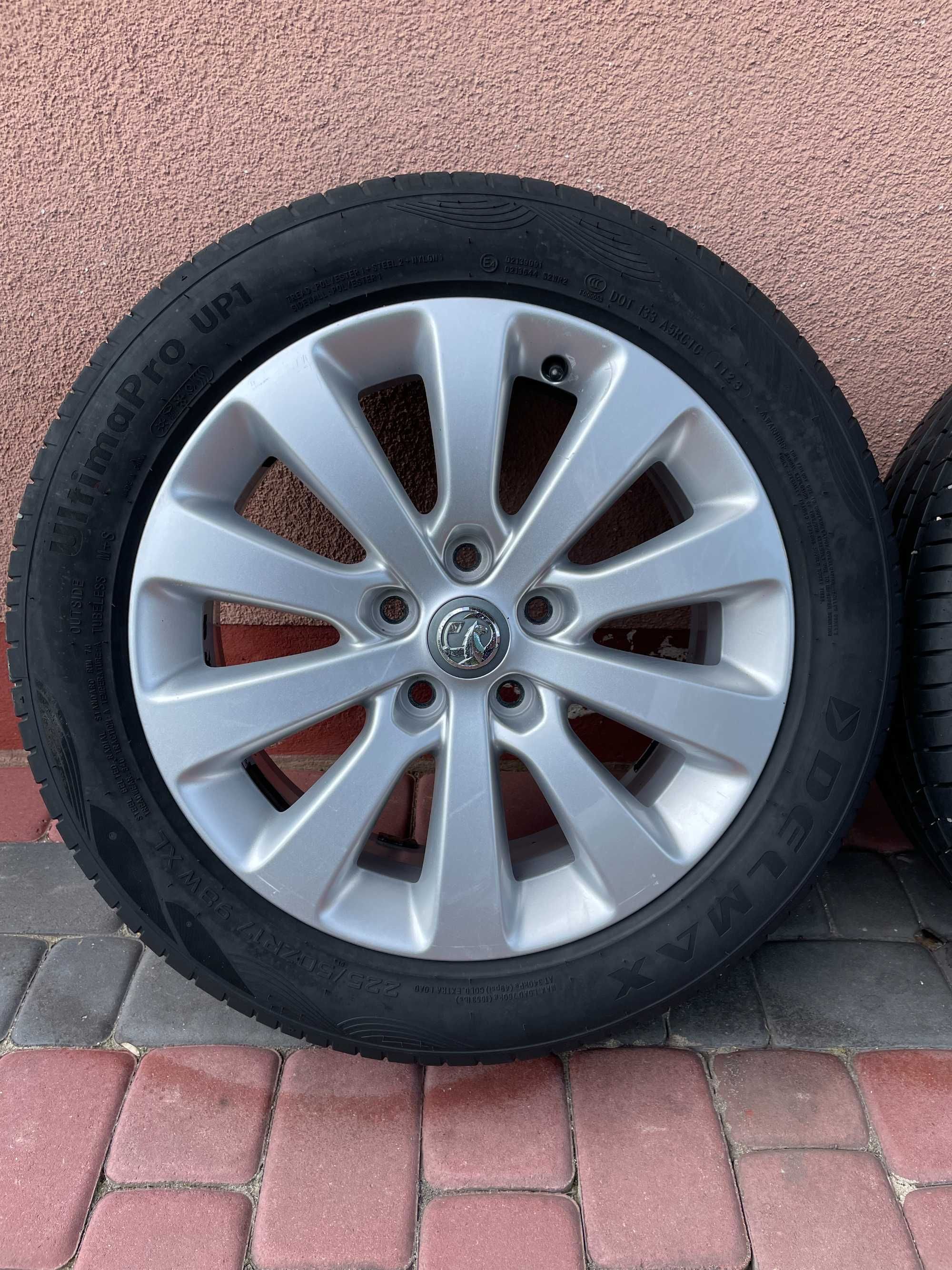 Komplet Kół Opel Astra J R17 5 x 115 Lato