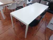 Conjunto Mesa Extensível + 4 Cadeiras