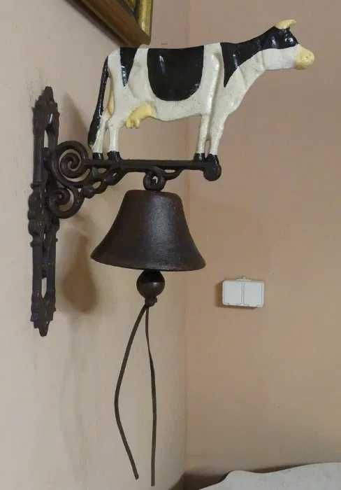 Duży użytkowy DZWON żeliwo żeliwny KROWA dzwonek