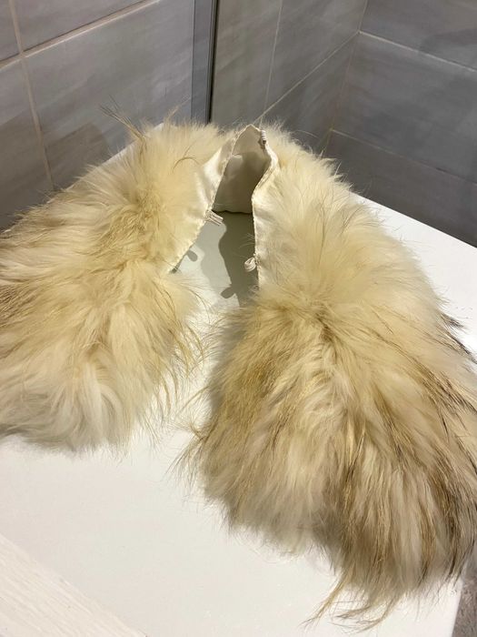 Мех натуральный воротник енот