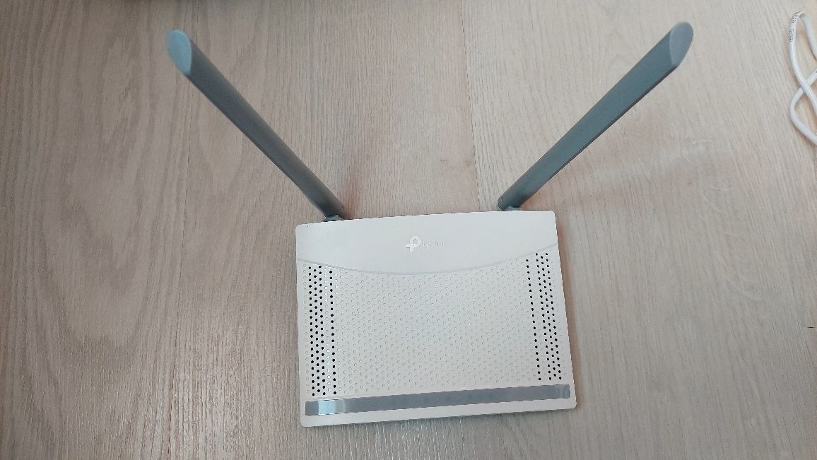 Wi-Fi роутер tp-link tl-wr820n n300