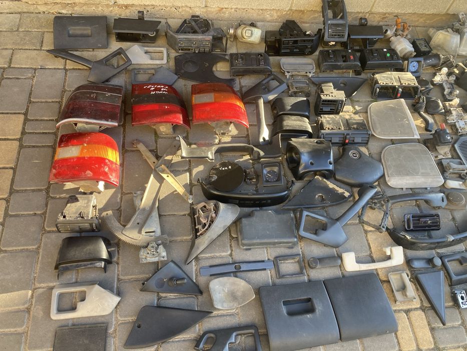 Фонарь опель вектра а