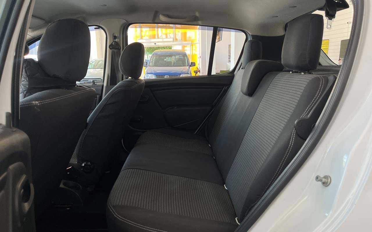 Renault Sandero 2011