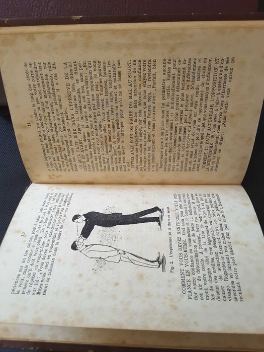 Hipnose. L´Hypnotisme / The Life of Isaac Newton