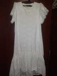 Продам сукню  білого кольору