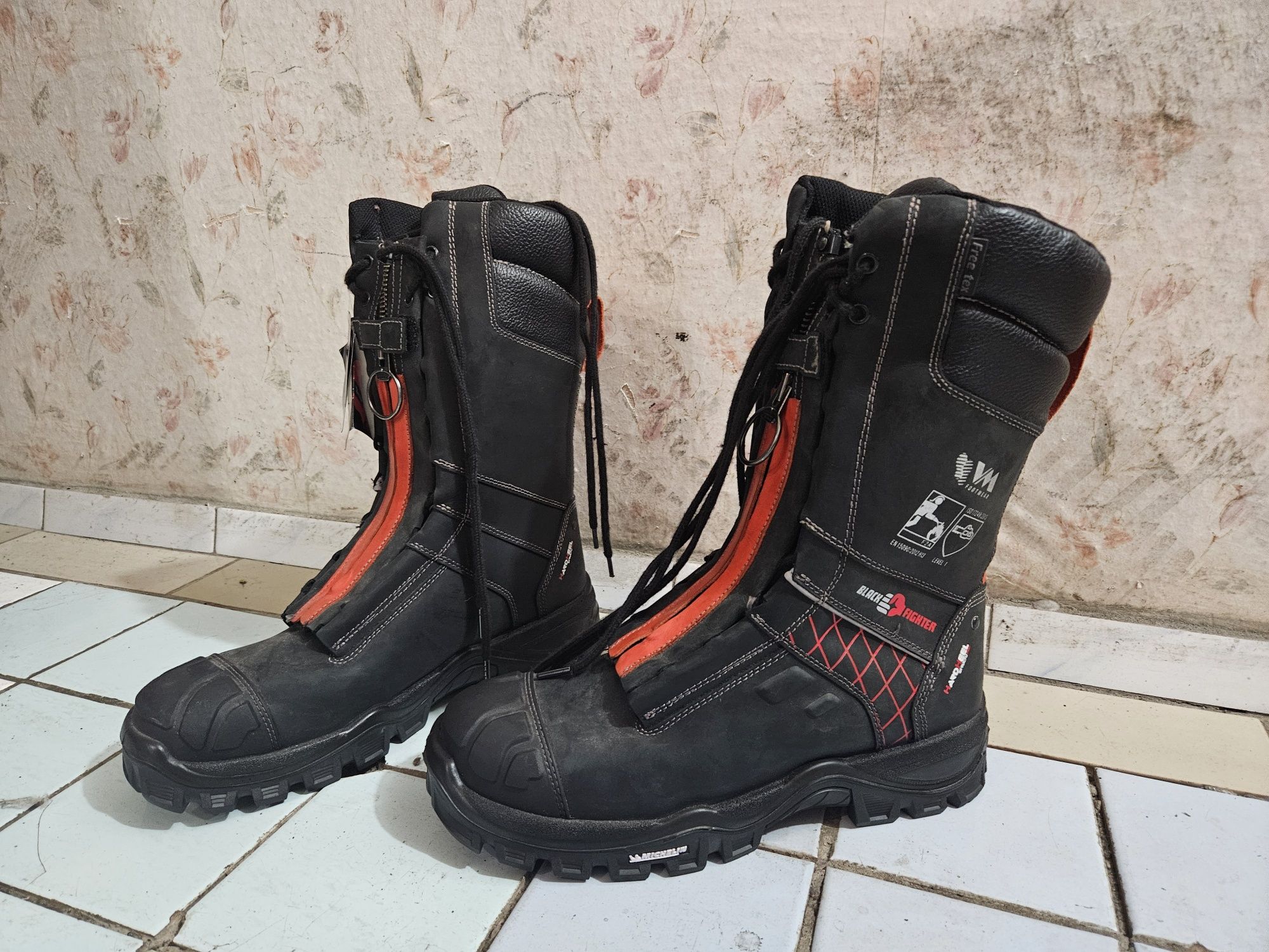 Пожежні боти ( взуття ) Black Fighter виробник VM FOOOT WEAR