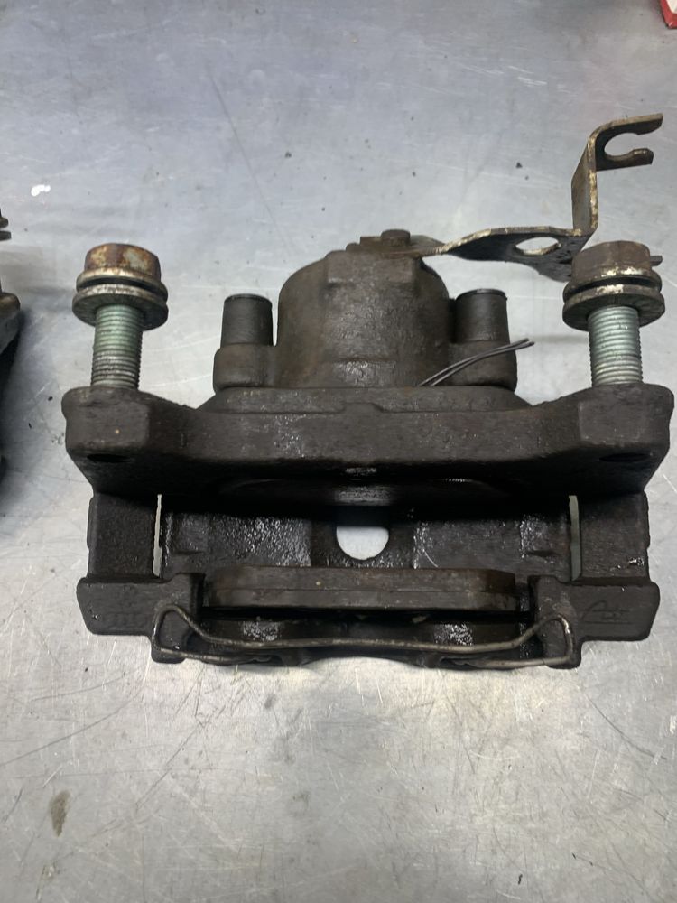 Передній супорт audi A4 b6
